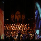 2006_ Samson Videoprojektionen im Set &ndash; 02.JPG
